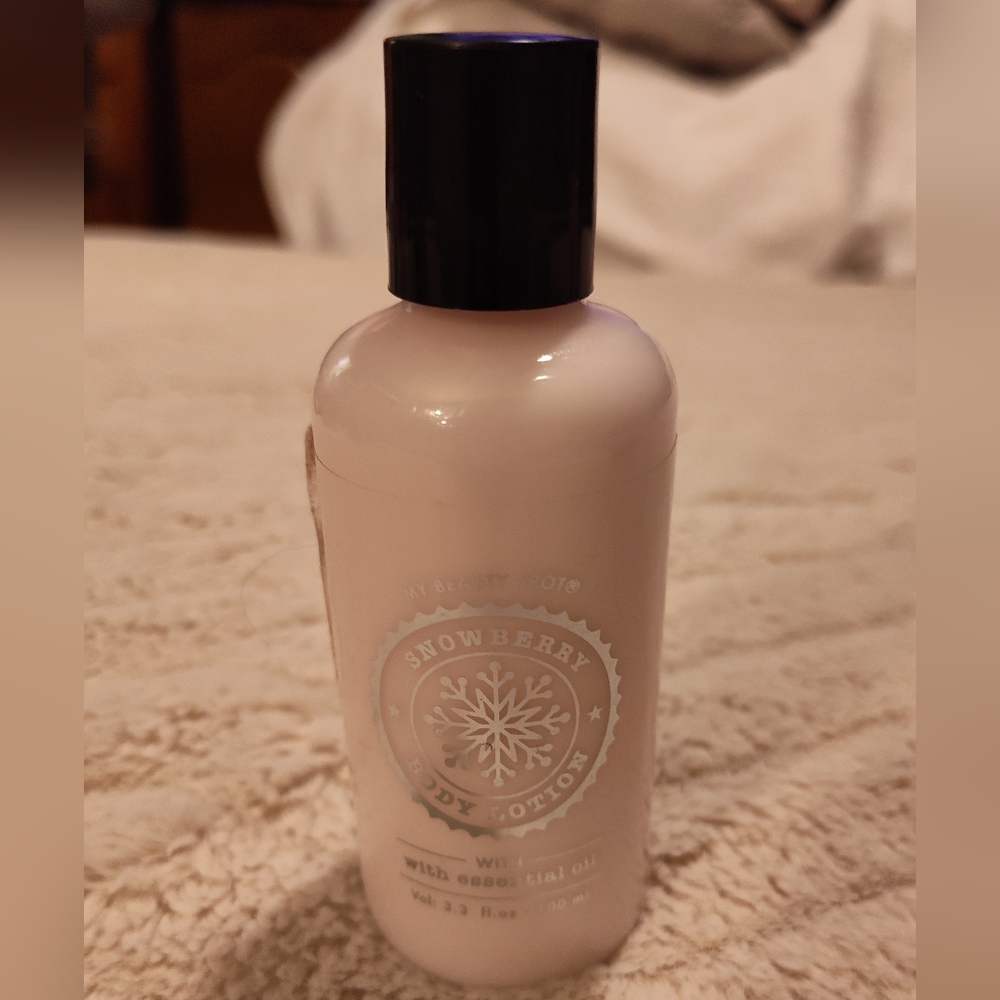 NWT! My Beauty Spot Snowberry Lotion 3.3oz